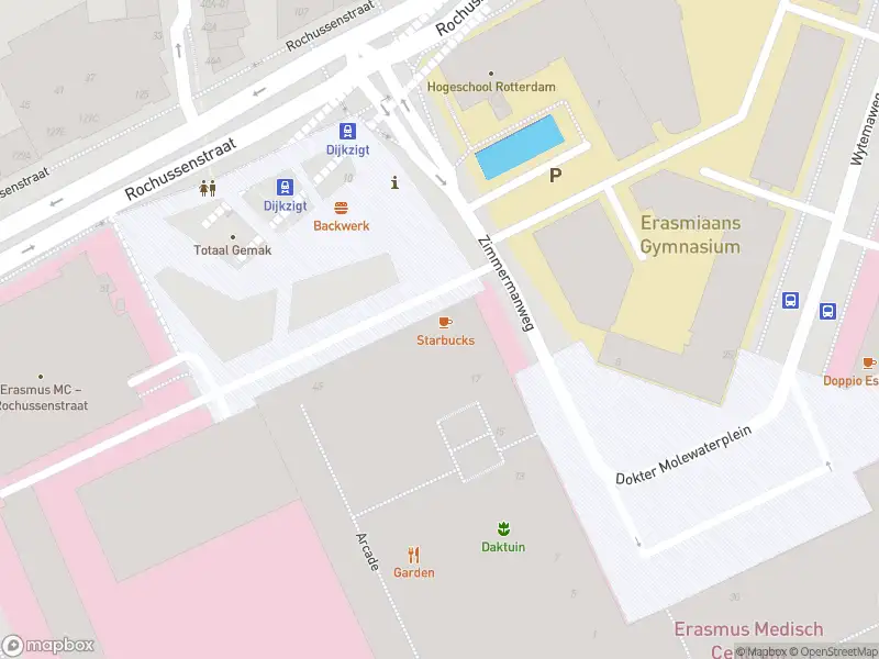 Ambulance met grote spoed naar de Burgemeester s'Jacobplein in Rotterdam