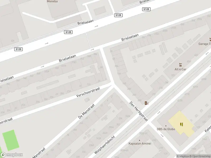 Ambulance met grote spoed naar de Verschoorstraat in Rotterdam