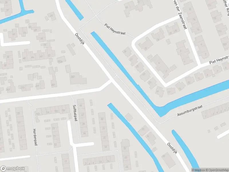 Ambulance met gepaste spoed naar de Oostdijk in Hellevoetsluis