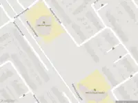 Politie naar de Oliemolenstraat in Almere