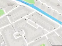 Ambulance met gepaste spoed naar de Van Oldenbarneveltstraat in Delft