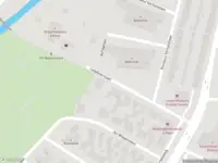 Politie naar de Ledeboerslaan in Almelo vanwege aanrijding met letsel