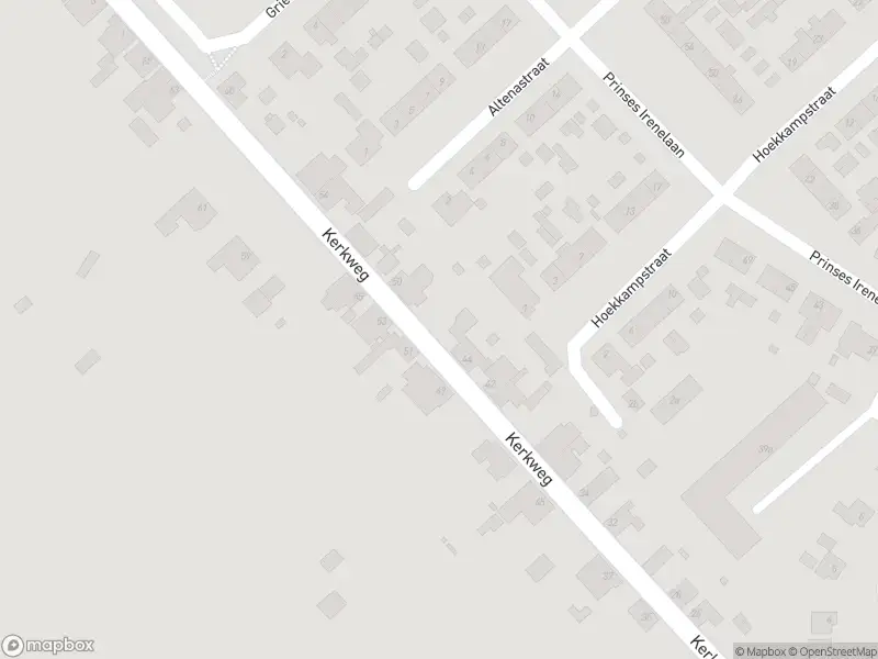 Ambulance met grote spoed naar de Kerkweg in Nieuwendijk