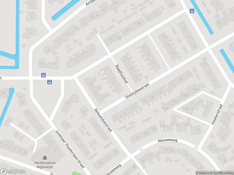 Brandweer met gepaste spoed naar de Raadhuishof in Nigtevecht vanwege waarnemen gaslucht