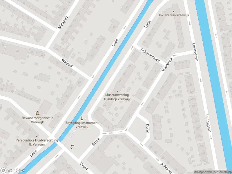 Ambulance met gepaste spoed naar de Lede in Rotterdam