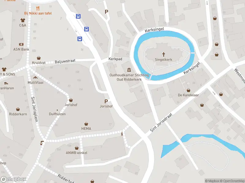 Ambulance met gepaste spoed naar de Verlengde Kerkweg in Ridderkerk