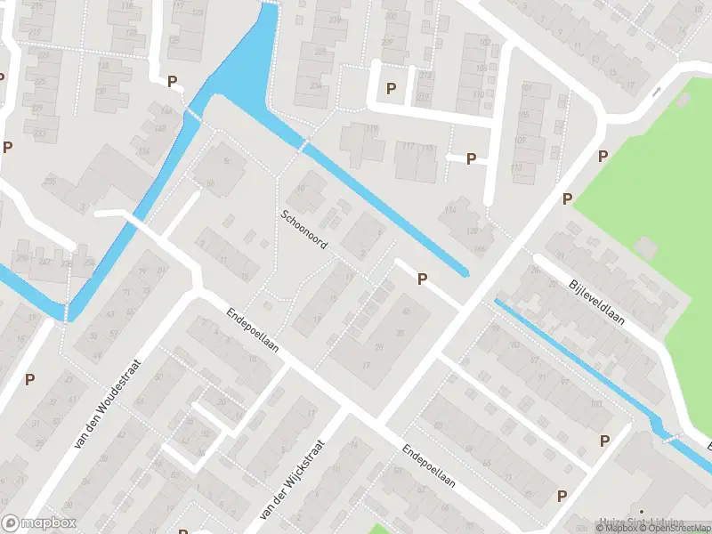 Ambulance met grote spoed naar de Schoonoord in Warmond