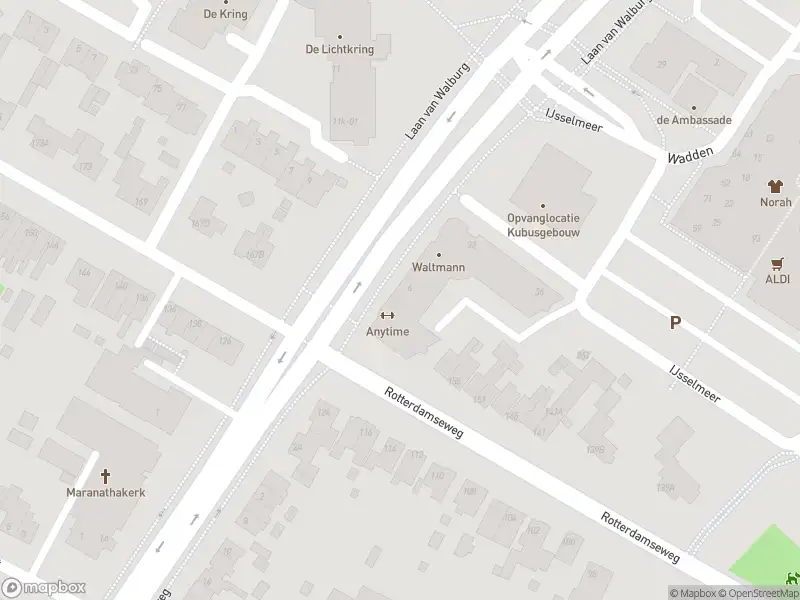 Ambulance met grote spoed naar de Laan van Walburg in Zwijndrecht