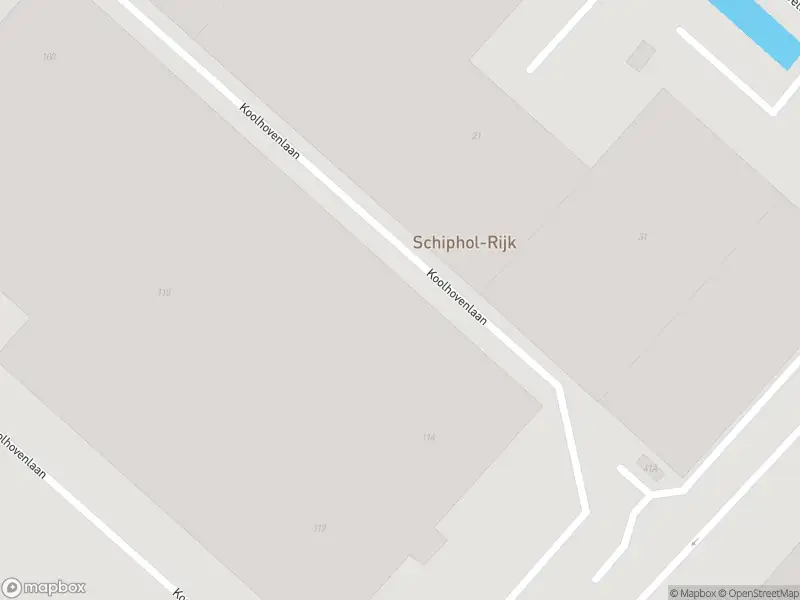 Ambulance met grote spoed naar de Aalsmeerderweg in Rozenburg