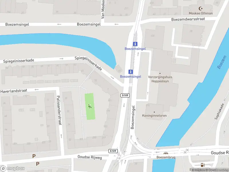 Ambulance met grote spoed naar de Boezemsingel in Rotterdam