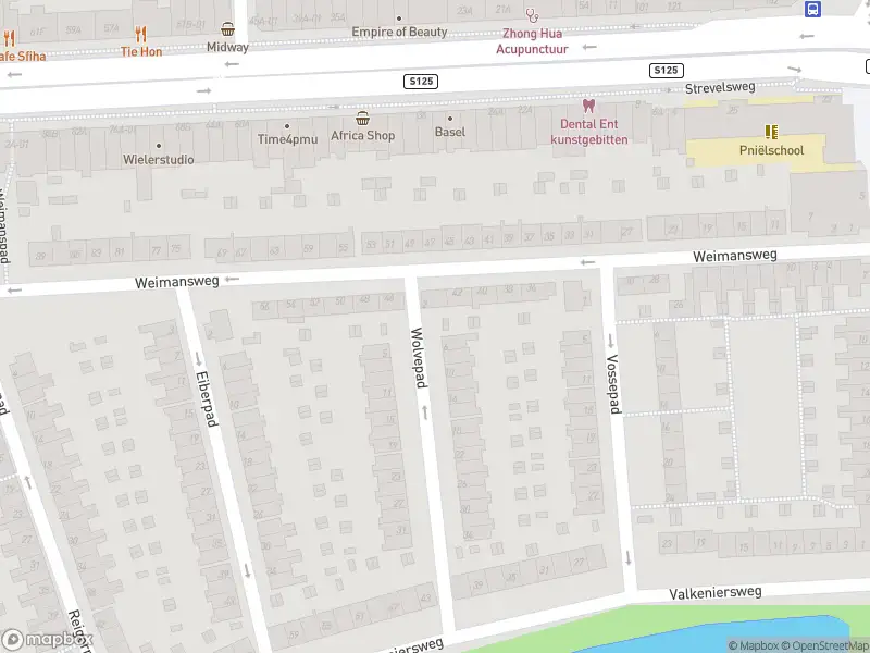 Ambulance met grote spoed naar de Wolvepad in Rotterdam