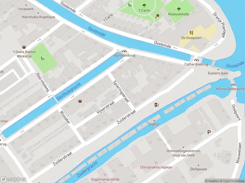 Brandweer met gepaste spoed naar de Spieringstraat in Delft vanwege stankoverlast