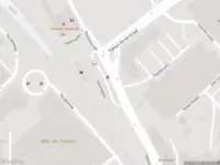 Brandweer met gepaste spoed naar de Stationsplein in Almelo vanwege een liftopsluiting