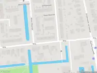 Ambulance met gepaste spoed naar de Ring in Pernis Rotterdam