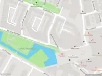 Ambulance met gepaste spoed naar de Garmt Stuivelingstraat in Haarlem