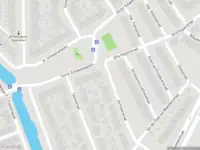 Ambulance met gepaste spoed naar de De Visserstraat in Alkmaar