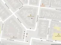 Brandweer met gepaste spoed naar de Fonteinstraat in Leeuwarden vanwege een buitenbrand