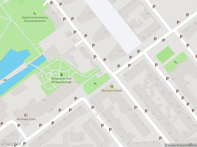 Ambulance naar de Martinus Steijnstraat in Rotterdam