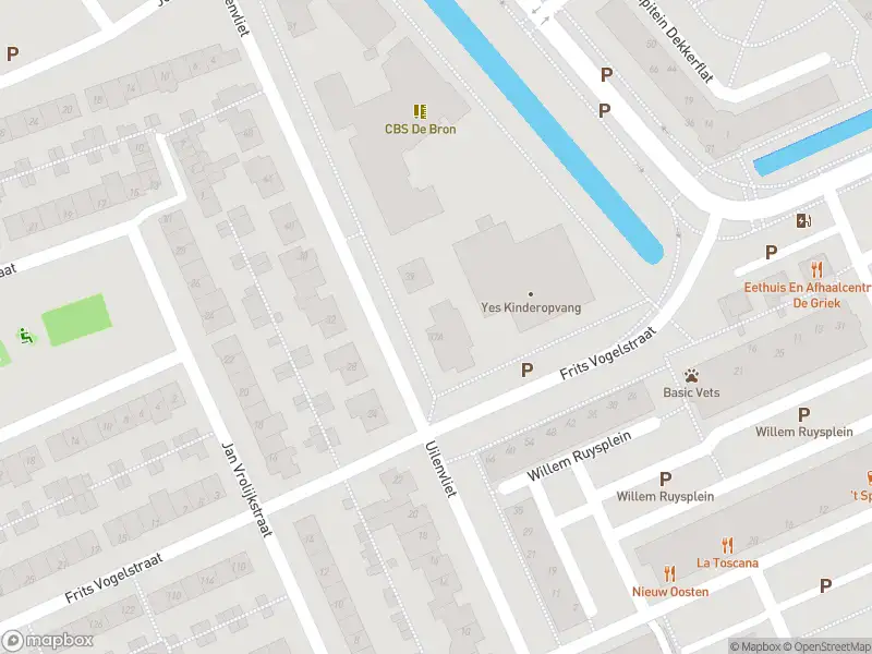 Ambulance met gepaste spoed naar de Uilenvliet in Zwijndrecht