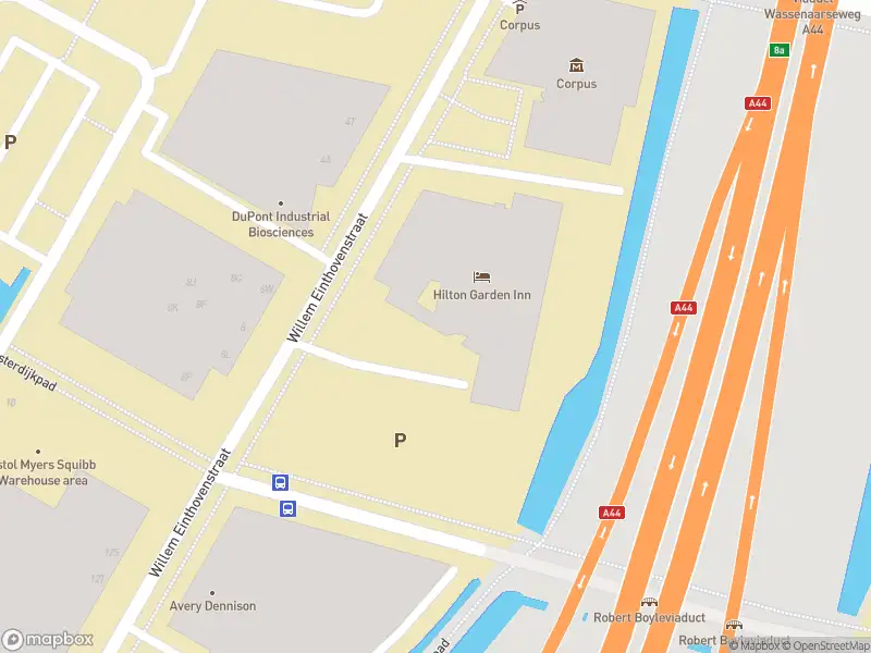 Ambulance met gepaste spoed naar de Willem Einthovenstraat in Oegstgeest