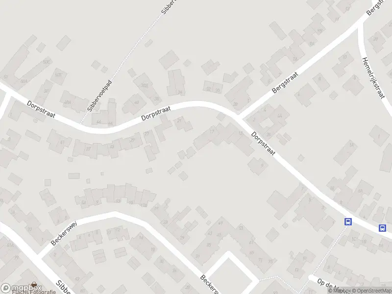 Brandweer met grote spoed naar de Burgemeester Wijnandsstraat in Valkenburg vanwege waarnemen gaslucht