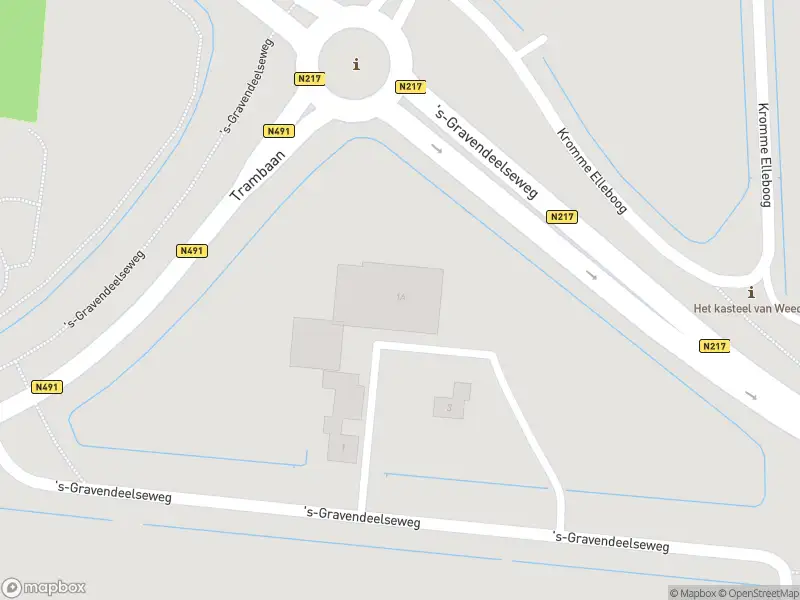 Ambulance met gepaste spoed naar de 's-Gravendeelseweg in Maasdam