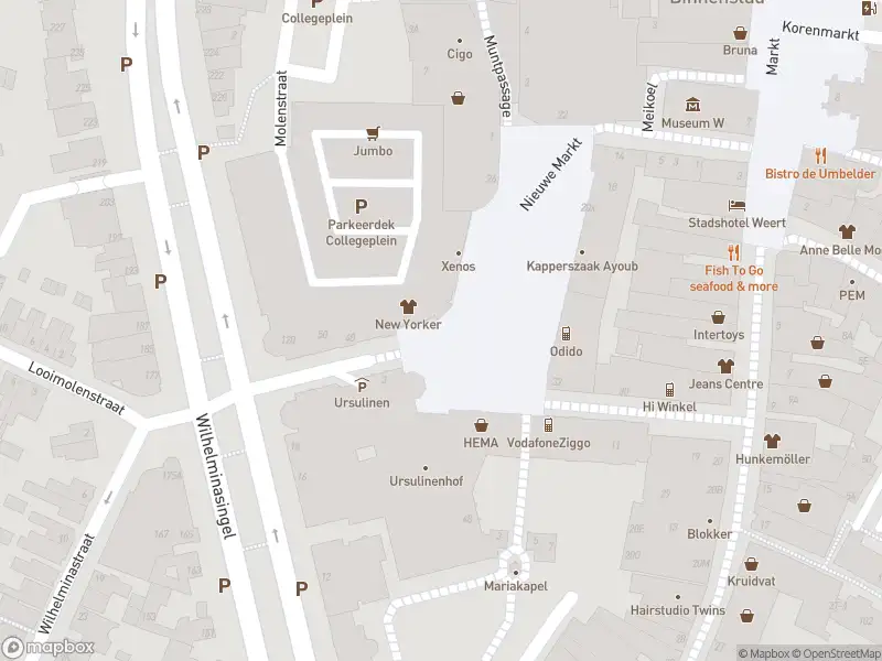 Ambulance met grote spoed naar de Nieuwe Markt in Weert