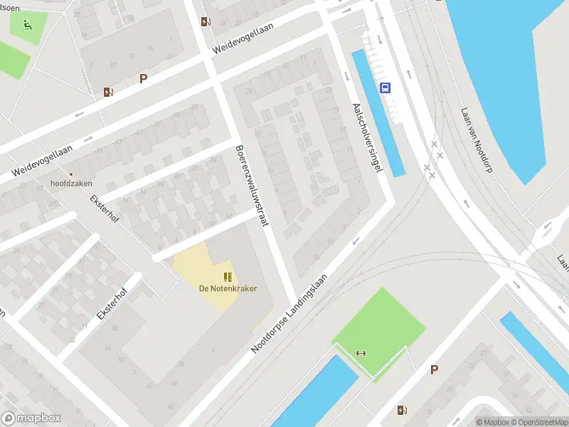 Ambulance met grote spoed naar de Boerenzwaluwstraat in 's-Gravenhage