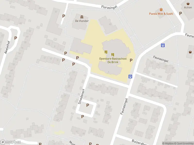 Brandweer met gepaste spoed naar de Huurvaarderstraat in Roermond vanwege een buitenbrand