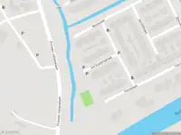 Ambulance met grote spoed naar de Jan Sluytersstraat in Maassluis