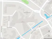 Politie met grote spoed naar de Tolberterstraat in Leek vanwege ongeval met letsel