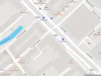 Ambulance met gepaste spoed naar de Schiekade in Rotterdam