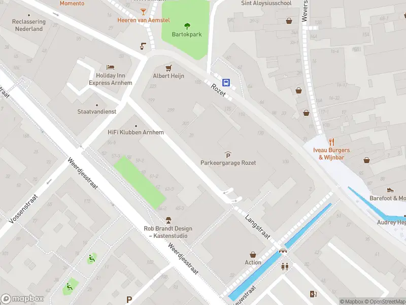 Brandweer met gepaste spoed naar de Langstraat in Arnhem