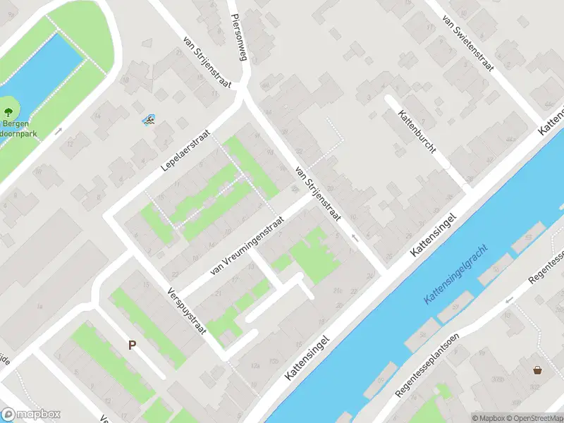 Ambulance met grote spoed naar de Van Vreumingenstraat in Gouda