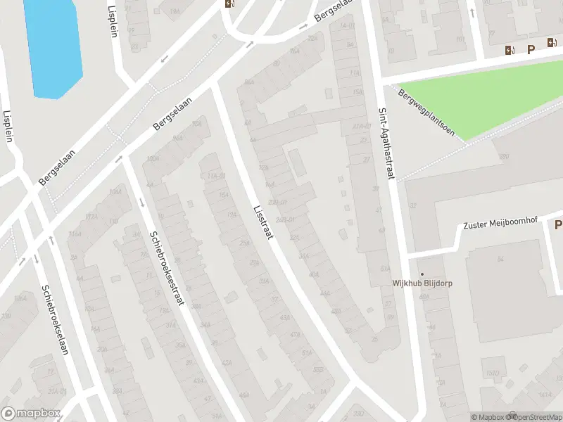 Ambulance met gepaste spoed naar de Lisstraat in Rotterdam