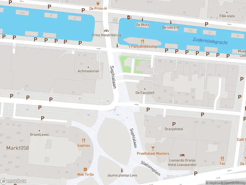 Brandweer met grote spoed naar de Sophialaan in Leeuwarden