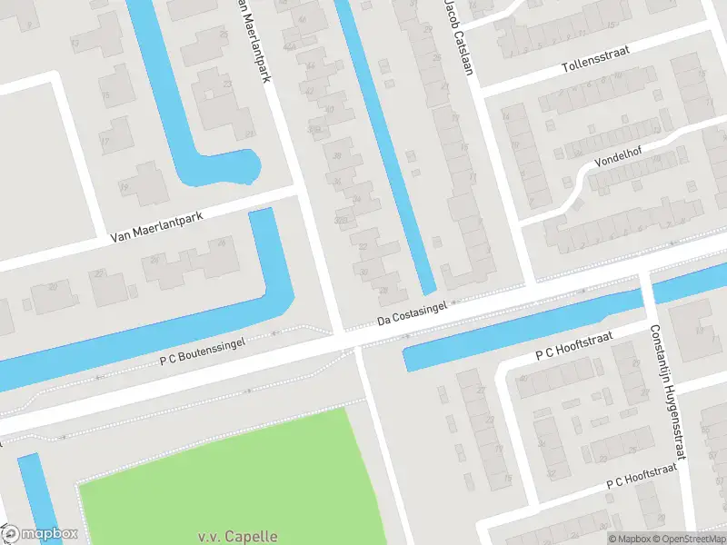 Ambulance met gepaste spoed naar de Van Maerlantpark in Capelle aan den IJssel