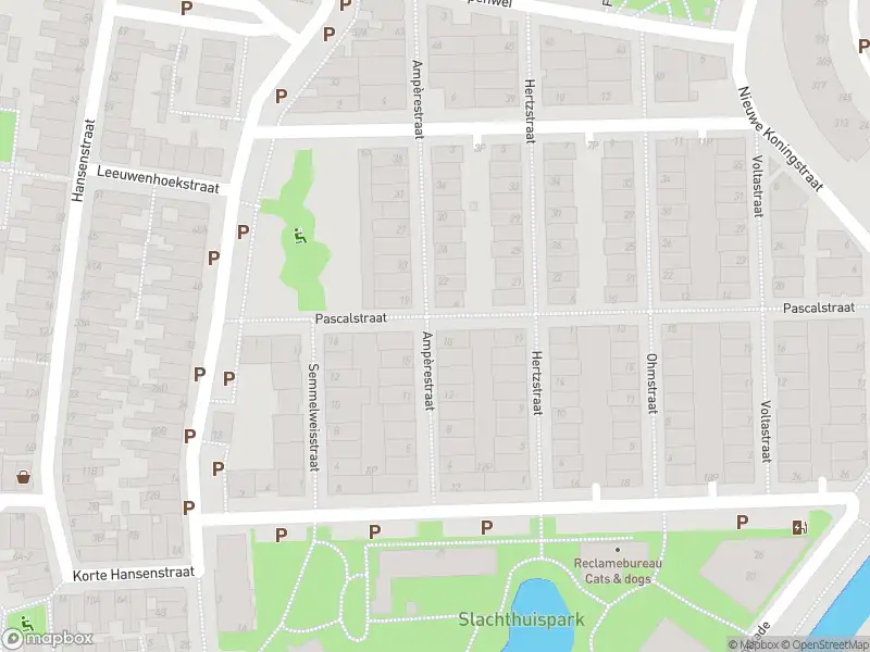 Ambulance met gepaste spoed naar de Ampèrestraat in Leiden