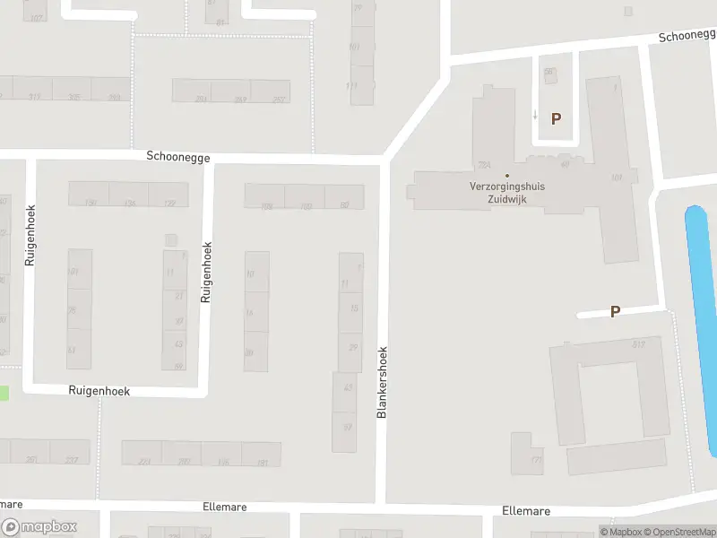 Ambulance met grote spoed naar de Blankershoek in Rotterdam