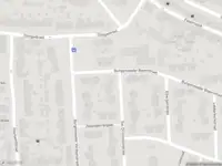 Ambulance met gepaste spoed naar de Van Drimmelenstraat in Pernis Rotterdam