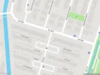 Politie naar de De Geer in Vleuten vanwege voertuigen te water