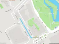 Ambulance met grote spoed naar de Piet Mondriaansingel in Diemen