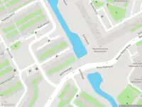 Brandweer met grote spoed naar de Boomhazelaaroord in Diemen vanwege waarnemen gaslucht