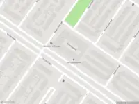 Politie met grote spoed naar de Hortensiahof in Oosterhout vanwege letsel