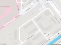 Ambulance met gepaste spoed naar de Van der Duyn van Maasdamstraat in Schiedam