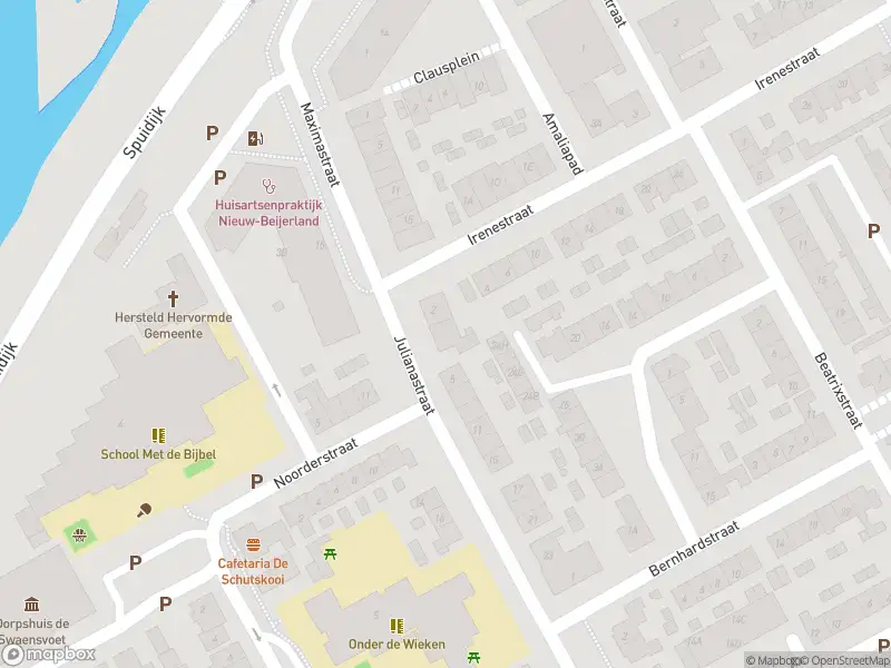 Ambulance met gepaste spoed naar de Julianastraat in Nieuw-Beijerland