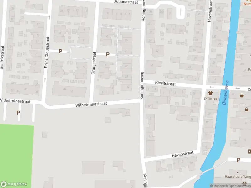 Ambulance met gepaste spoed naar de Koninginneweg in Numansdorp