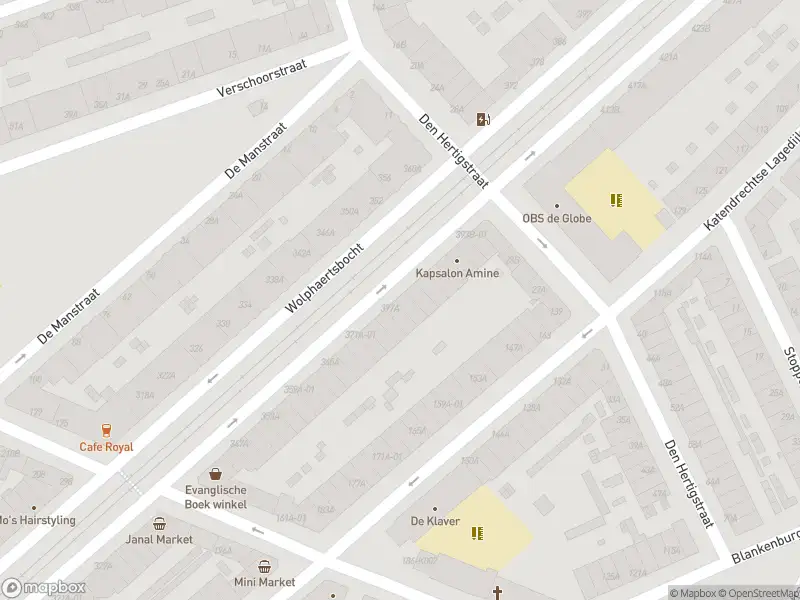 Ambulance met gepaste spoed naar de Wolphaertsbocht in Rotterdam