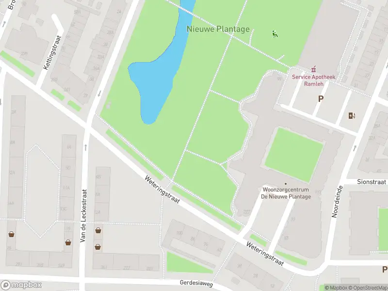 Ambulance met grote spoed naar de Weteringstraat in Rotterdam