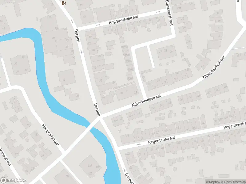 Ambulance met gepaste spoed naar de Nijverheidsstraat in Schagen